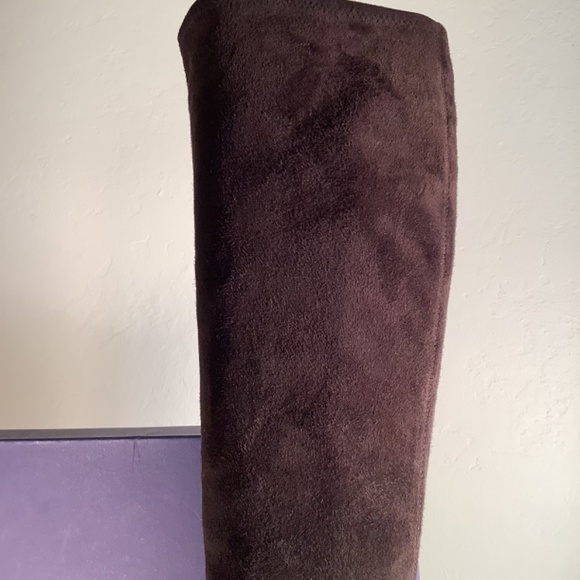 Stuart Weitzman Cola Suede Stretch Boots- 9.5 - Picture 15 of 16